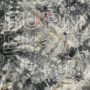Burn Boot Camp Women's Gray Tie-Dye Short Sleeve Tee